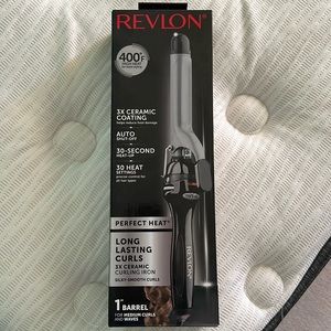 Revlon 1” curling iron
